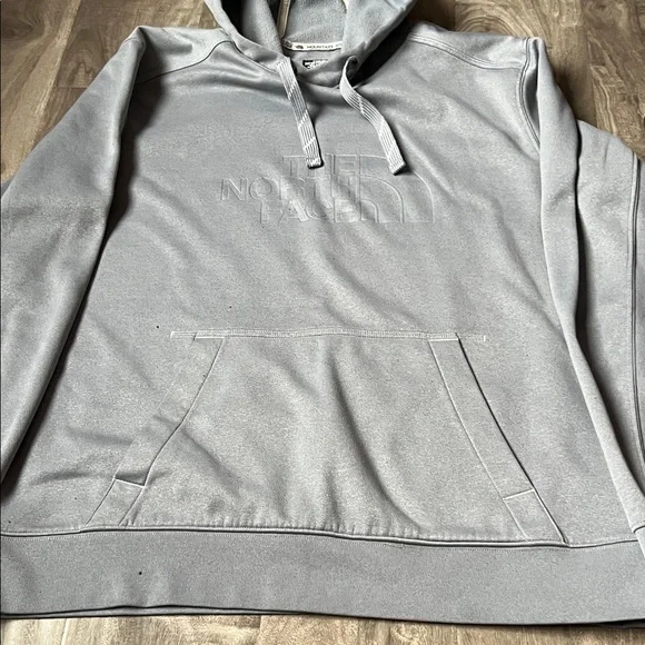 The North Face Men's Light Gray Embroidered Logo Hoodie - Picture 3 of 9